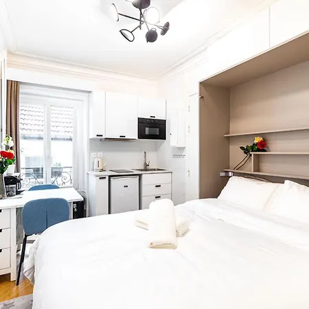 111 - Montparnasse Havre De Luxe Parisien Париж